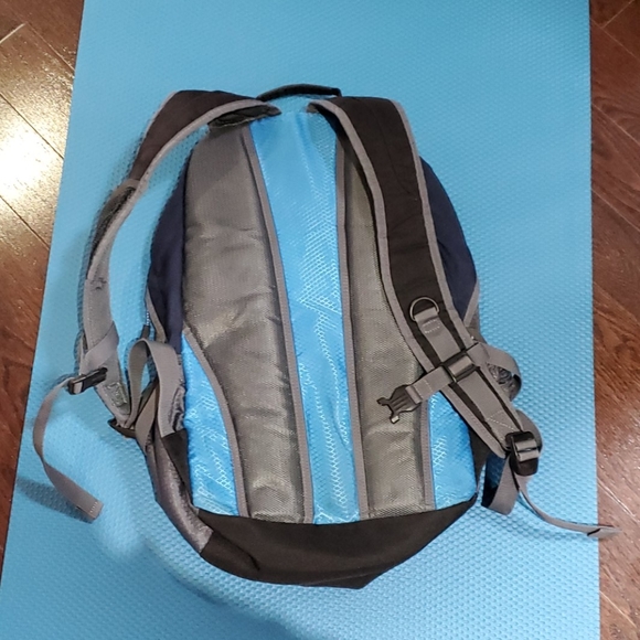 @adidas@ backpack - Picture 2 of 6